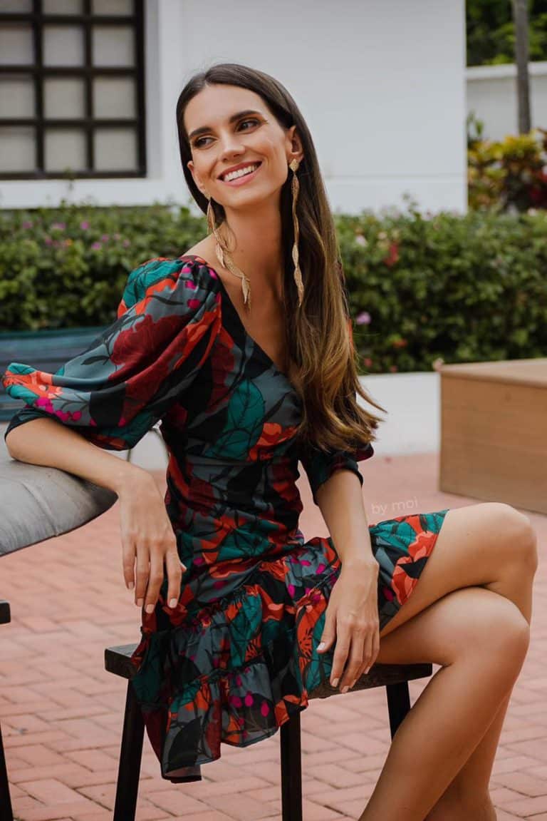 MOI - Ropa y Accesorios