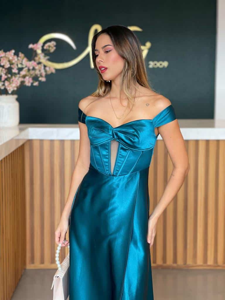 MOI - Ropa y Accesorios